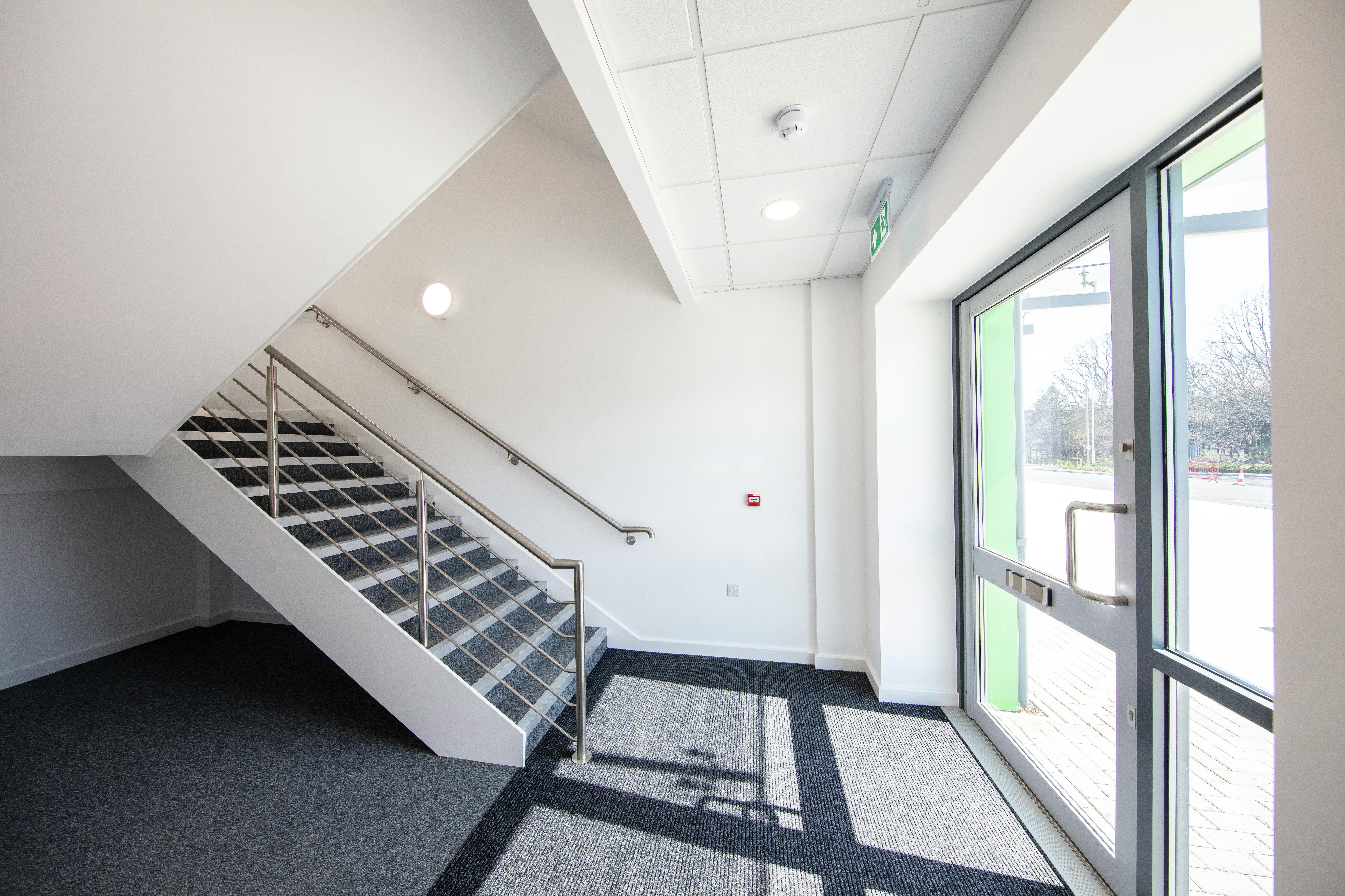 Industrial Unit in Wimborne - photo 4