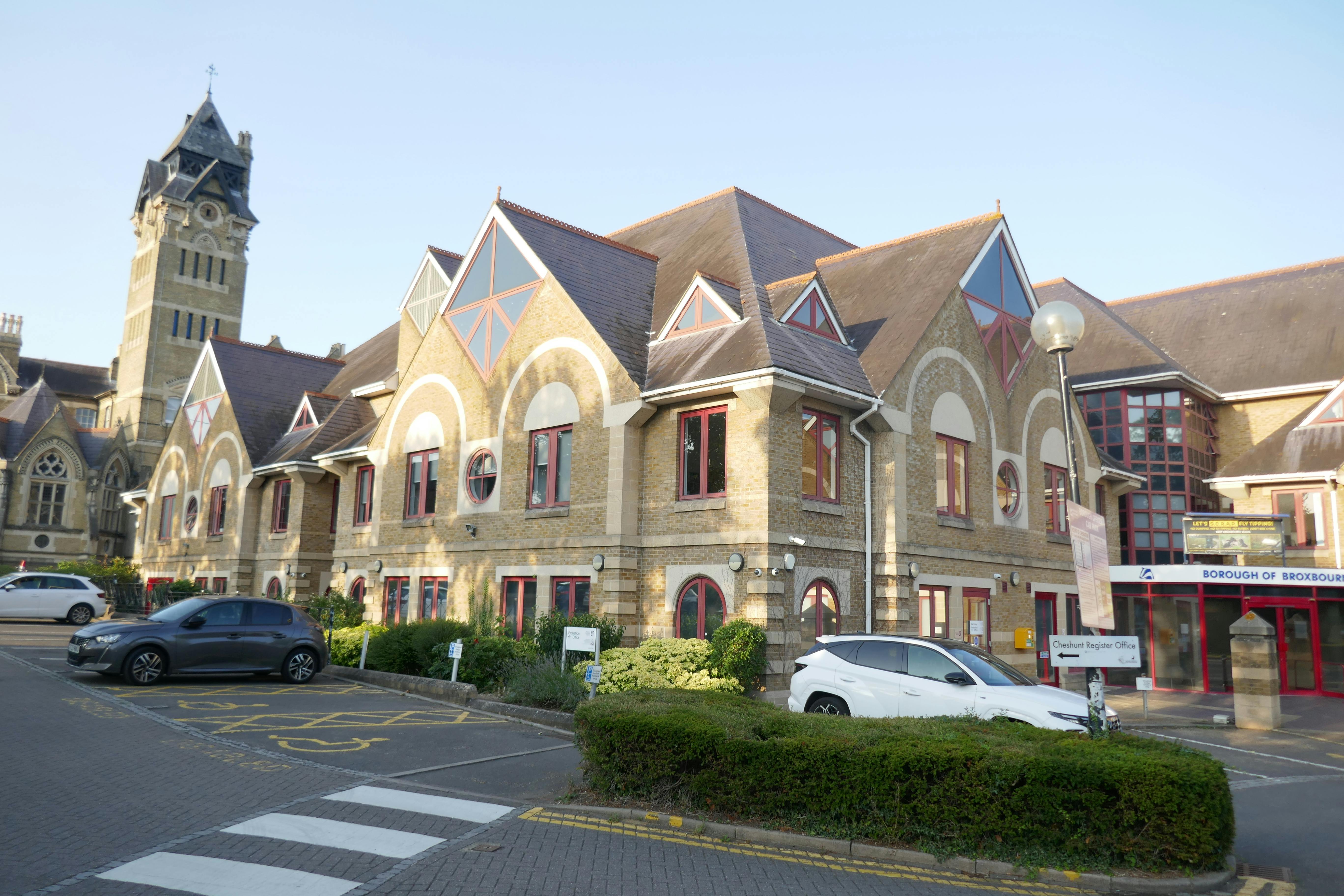 Borough Offices, Bishop's College, Cheshunt, Offices To Let - P1050823.JPG