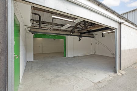 Unit 12, Savile Bridge Mills, Dewsbury, Industrial To Let - IMG_5421.jpg