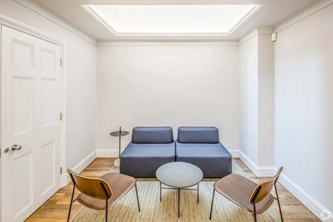 56 Grosvenor Street, London, Offices To Let - 56GrosvenorStLondonInteriorPhoto8LargeHighDefinition.jpg