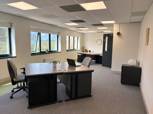 No 8 Guardian House, Banbury, Office / Serviced Office To Let - IMG_1620.jpeg