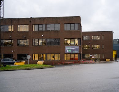 2 Work Plateworks House Riva Park Coal Road, Leeds, Serviced Office To Let - DSC09394.jpg