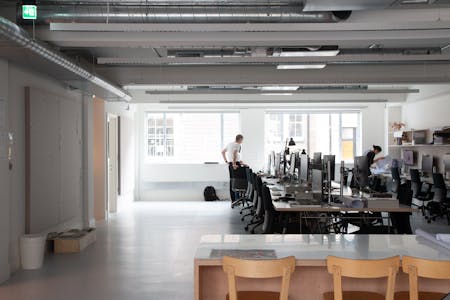 22 Little Portland Street, London, E (Commercial / Business / Service) / Office To Let - IMG_2524.jpg