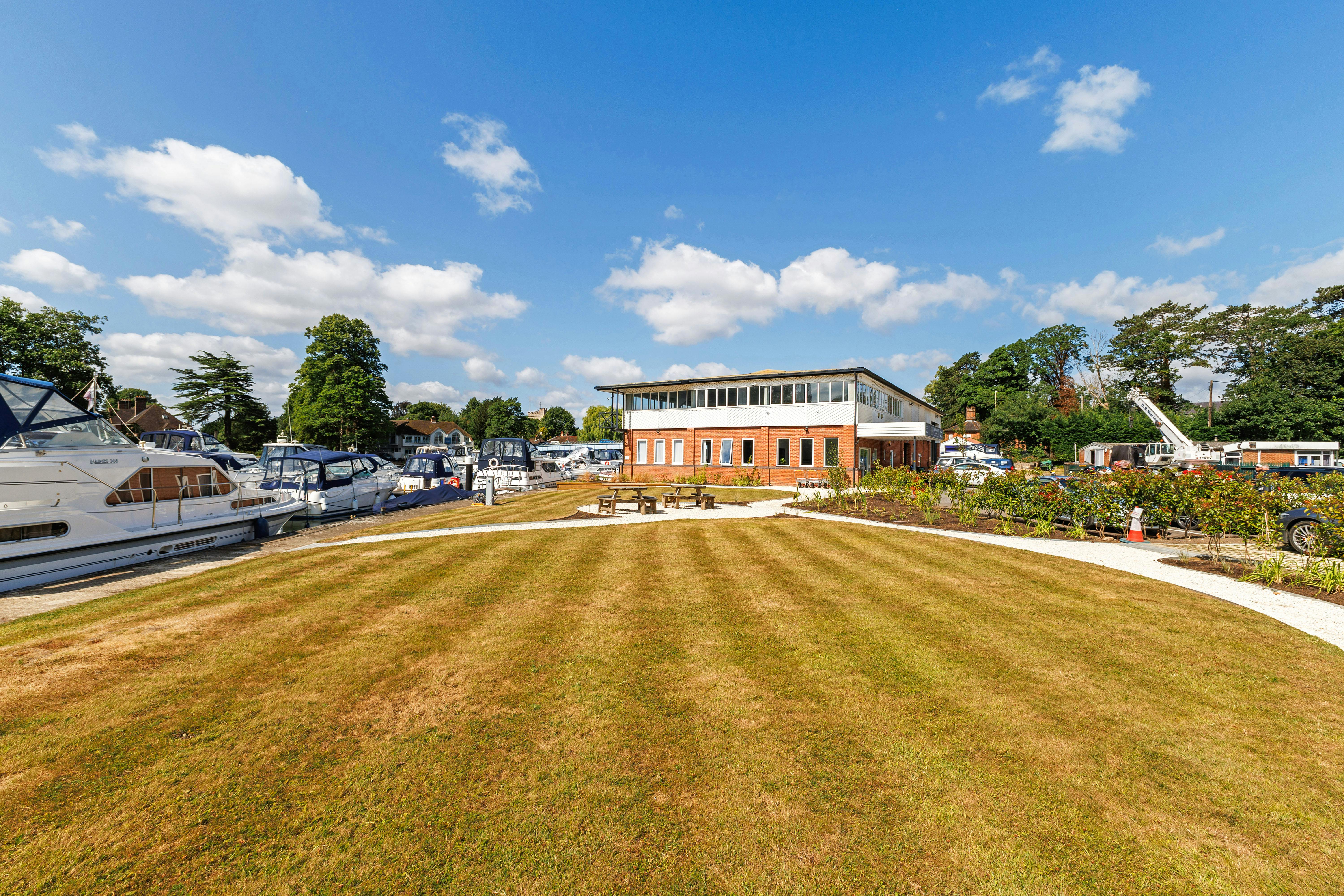 DB Marine Building, Ferry Lane, Cookham on Thames, Offices To Let - 95149_D B Marine Cookham Bridge 38.jpg