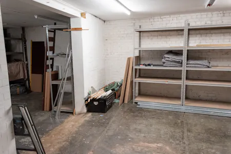 Lower Ground, Ground & First Floor, 135-139 Curtain Road, Shoreditch, Office / Retail / Showroom To Let - DSC_0141.jpg