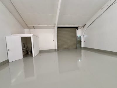 Unit 22, Freemans Parc, Cardiff, Industrial To Let - IMG_6923.jpg