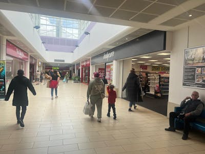 Unit 38 and 39, West Mall, Sheffield, Leisure / Retail To Let - PHOTO20250912132430.jpg