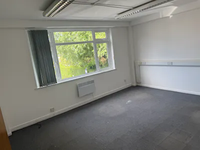 First Floor, Office 2, Haydon House, Studley, Office To Let - IMG_6361.JPG