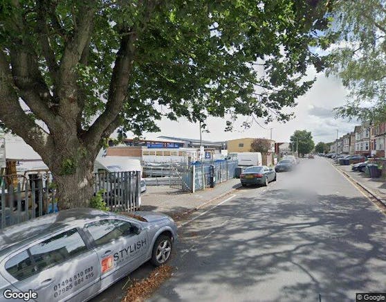 Unit 4, High Wycombe, Industrial / Offices To Let - Street View