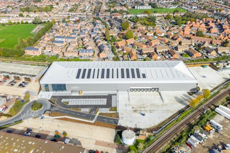 Unit B Railway Triangle, Portsmouth, Industrial/Logistics / Warehouse / Industrial / Warehouse To Let - UNIT B Railway Triangle 23.jpg