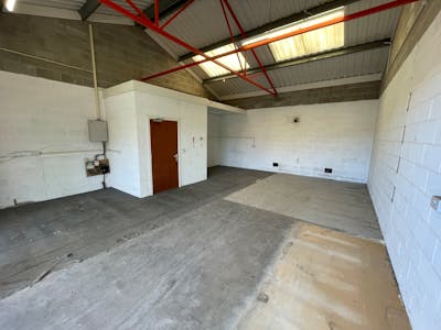 Units 18 - 20 Town Yard Industrial Estate, Leek, Industrial / Industrial/Logistics To Let - IMG_3772.JPG