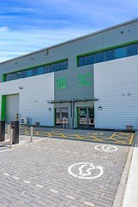 UNIT 3C CAPITAL PARK, BANKHEAD AVENUE, EDINBURGH, Industrial/Logistics / Trade / Warehouse To Let - DSC_7221.jpg