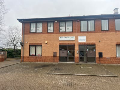 1B Carrera House, Merlin Centre, Aylesbury, E (Commercial / Business / Service) / Office To Let - 20260331_075550626_iOS.jpg