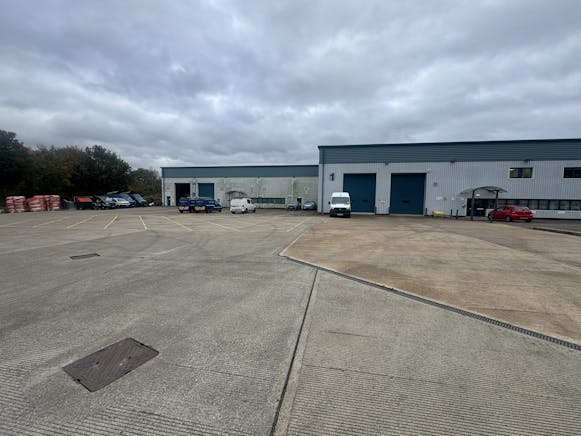 Unit 1, Apollo Industrial Park, Nottingham To Let - IMG_4154.JPEG