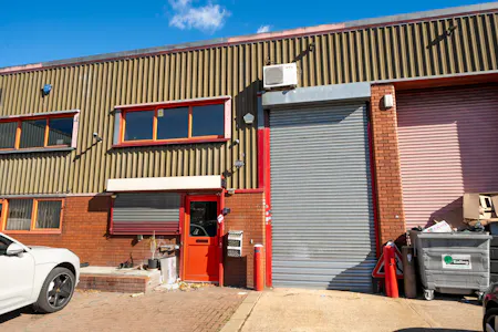 8 Peter James Enterprise Centre, Park Royal, Industrial To Let - 1534416 (6).jpg