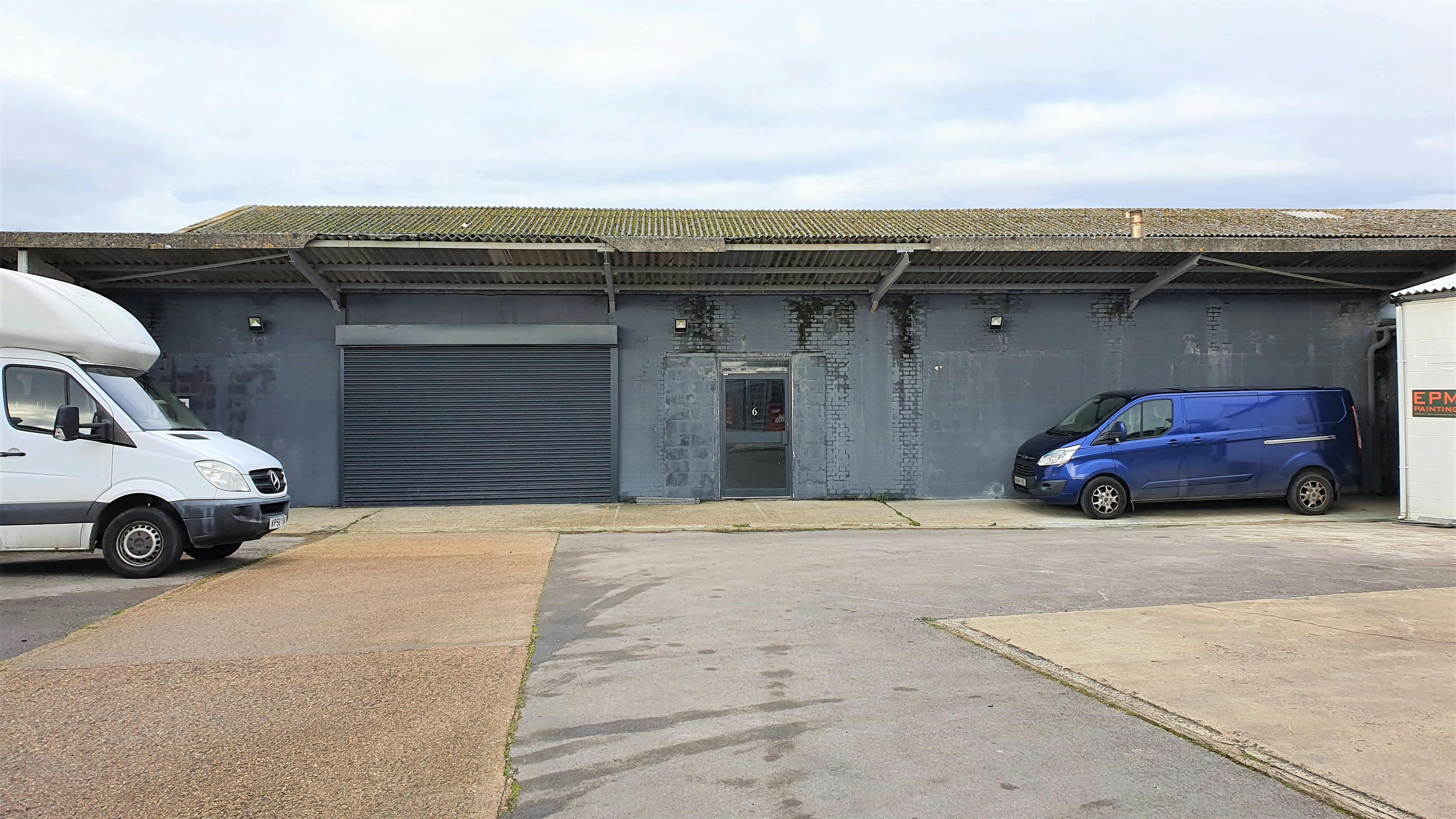 Unit 6, 26b/28 Terminus Road (off Leigh Road), Chichester To Let - Frontage.jpg