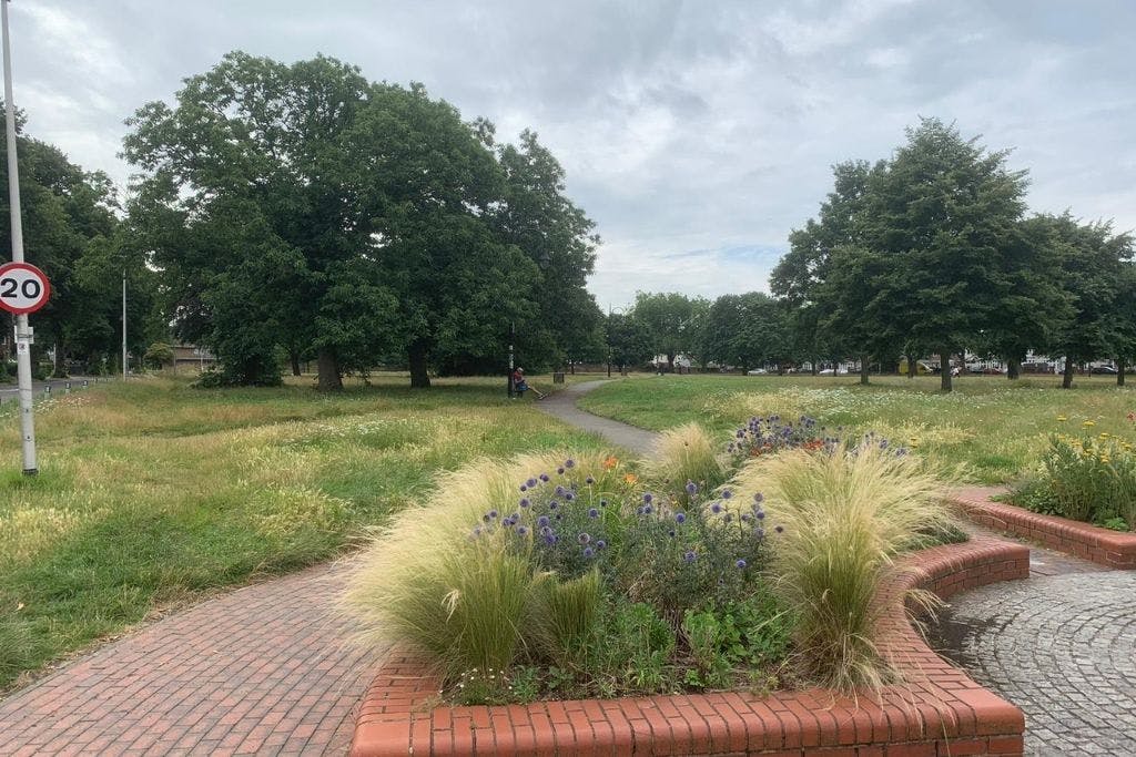 Office in London - photo 3