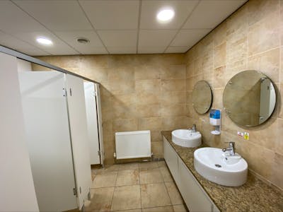 Techno Centre, Station Road, Leeds, Office To Let - Bathroom.jpeg