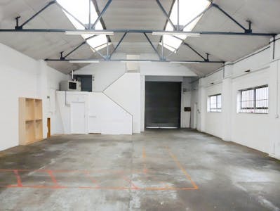 52 Vanguard Way, Southend-on-Sea, Industrial To Let - ce26d7e8-P1010399.JPG