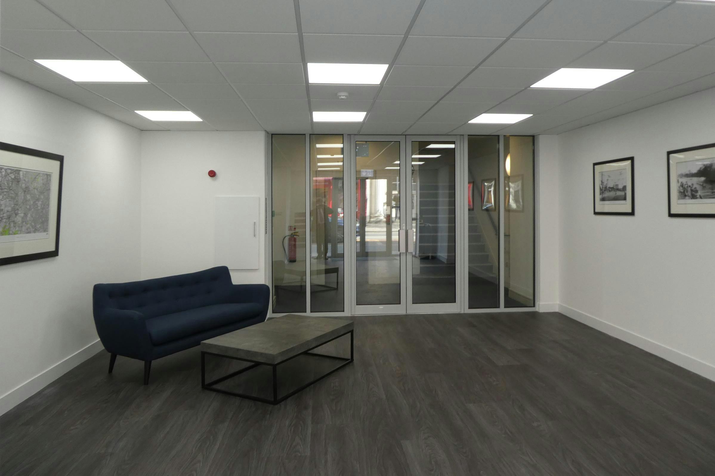 First Floor, 81-83 Victoria Road, Surbiton, Offices To Let - P1030754.JPG