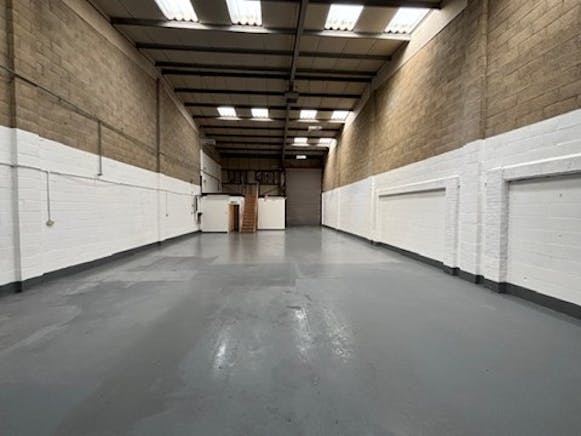 Unit 4 Enterprise Centre, Basingstoke, Industrial To Let - Ent4Picture624092025.jpg