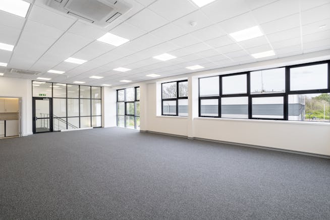 Unit 3, Nimbus Park, Dunstable, Bedfordshire, Warehouse & Industrial To Let - Nimbus_Unit3_26.jpg