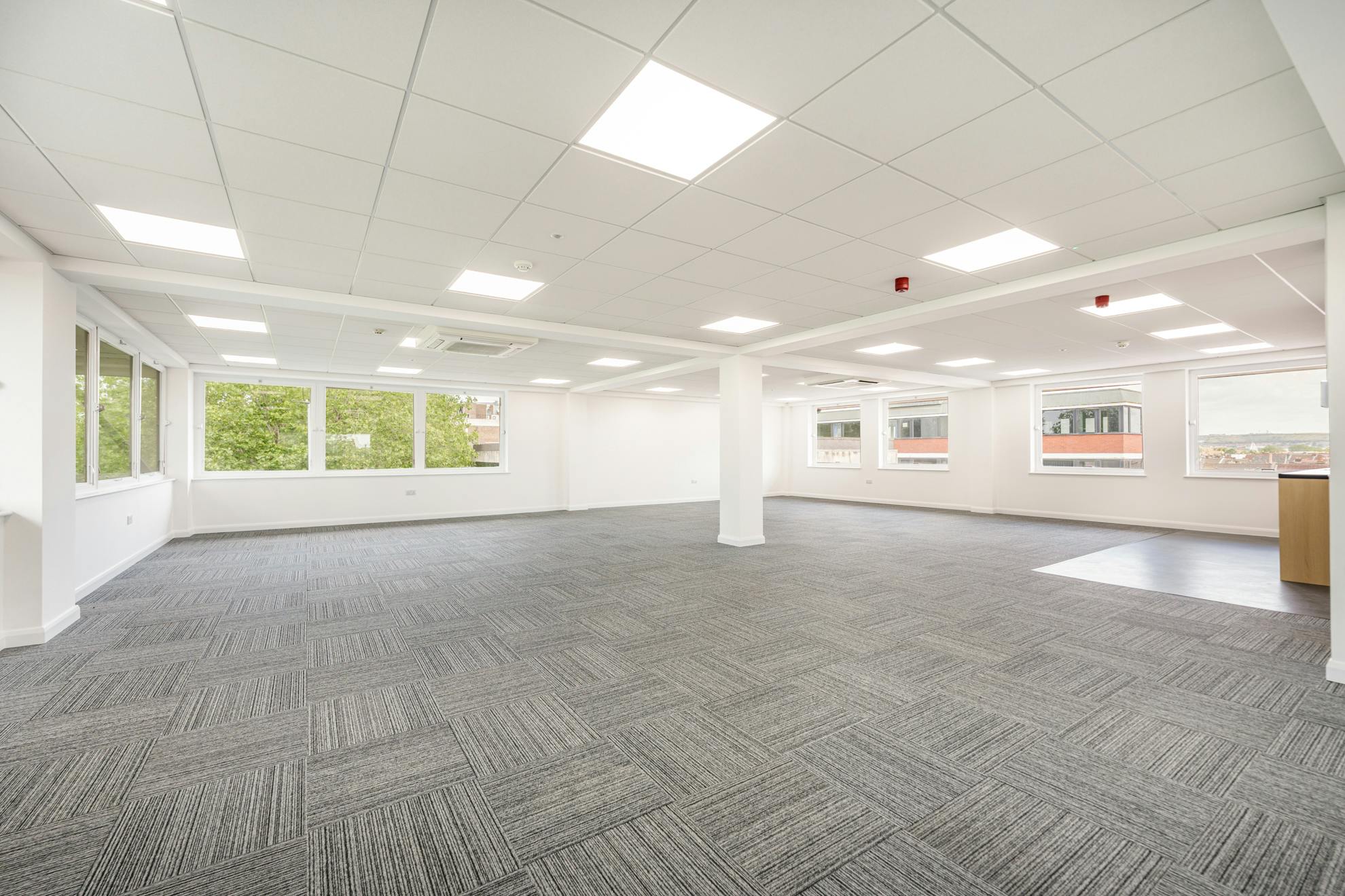 Office in Portsmouth - photo 4