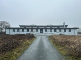 Shortwave A Criggion Radio Station, Shrewsbury, Industrial / Warehouse / Workshops For Sale - IMG_7555.jpeg - More details and enquiries about this property