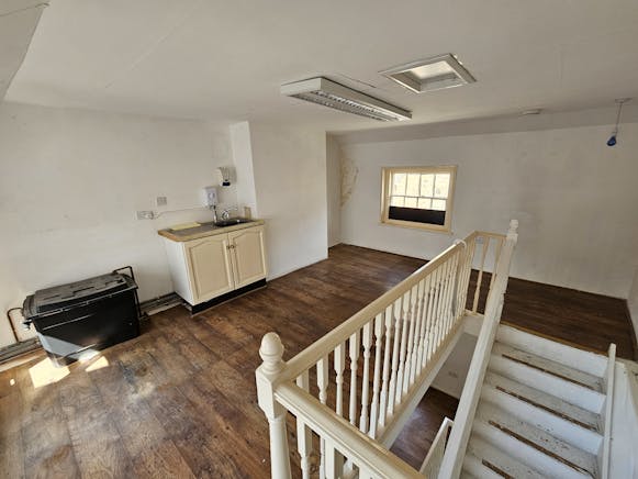 5 Fish Street, Worcester, Retail / Office To Let - Image 12