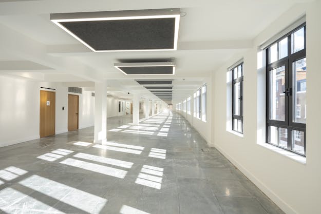 1 Neal Street, London, Office To Let - 1 Neal Street - 12.jpg