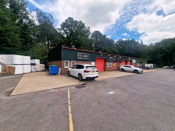 Unit 6 Fosters Business Park, Hook, Industrial To Let - 20260629_121418.jpg