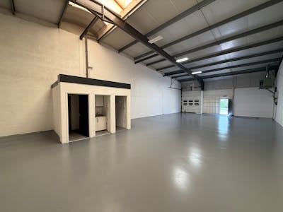 Unit 6 Redditch Trade Centre, Redditch, Industrial/Logistics To Let - IMG_6351.JPG