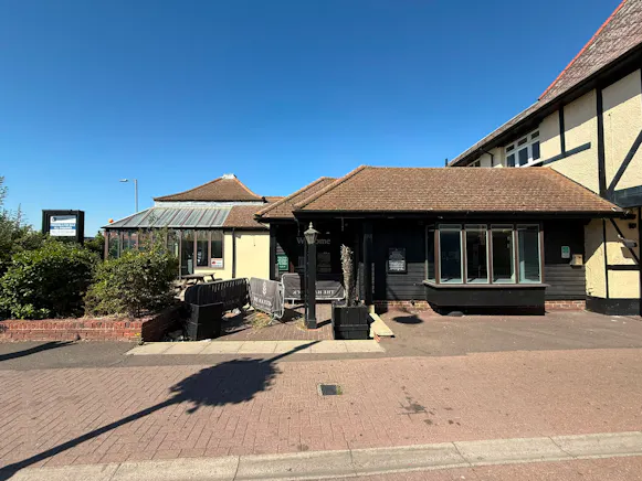 The Haystack, Canvey Island, Retail To Let - WhatsApp Image 2026-08-13 at 4.06.40 PM (4).jpeg