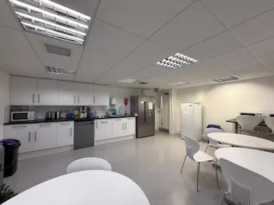 Ground & Basement Wellington House,, Birmingham, Office To Let - Photo 23-07-2026, 14 13 02.jpg