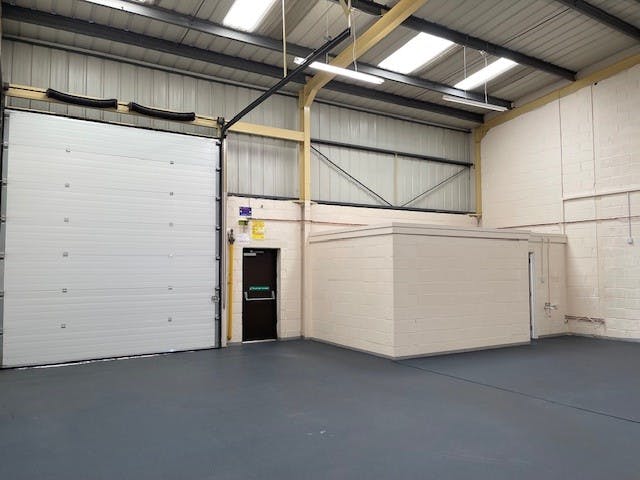 Unit 5 The Links Business Centre, Raynham Road, Bishop's Stortford, Industrial To Let - Details Pic 2.jpg