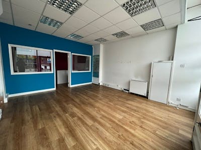 136 London Road, Southend-on-Sea, Office To Let - pic 3.jpg