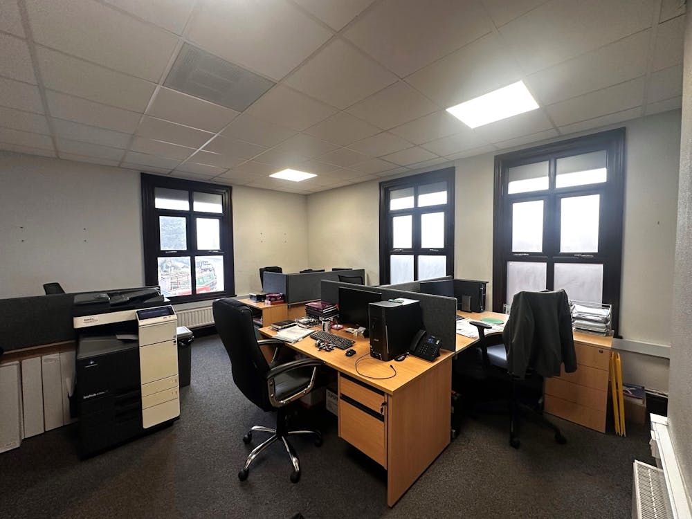 Griffin Bridge House, Netherton, Office To Let - p9.jpg