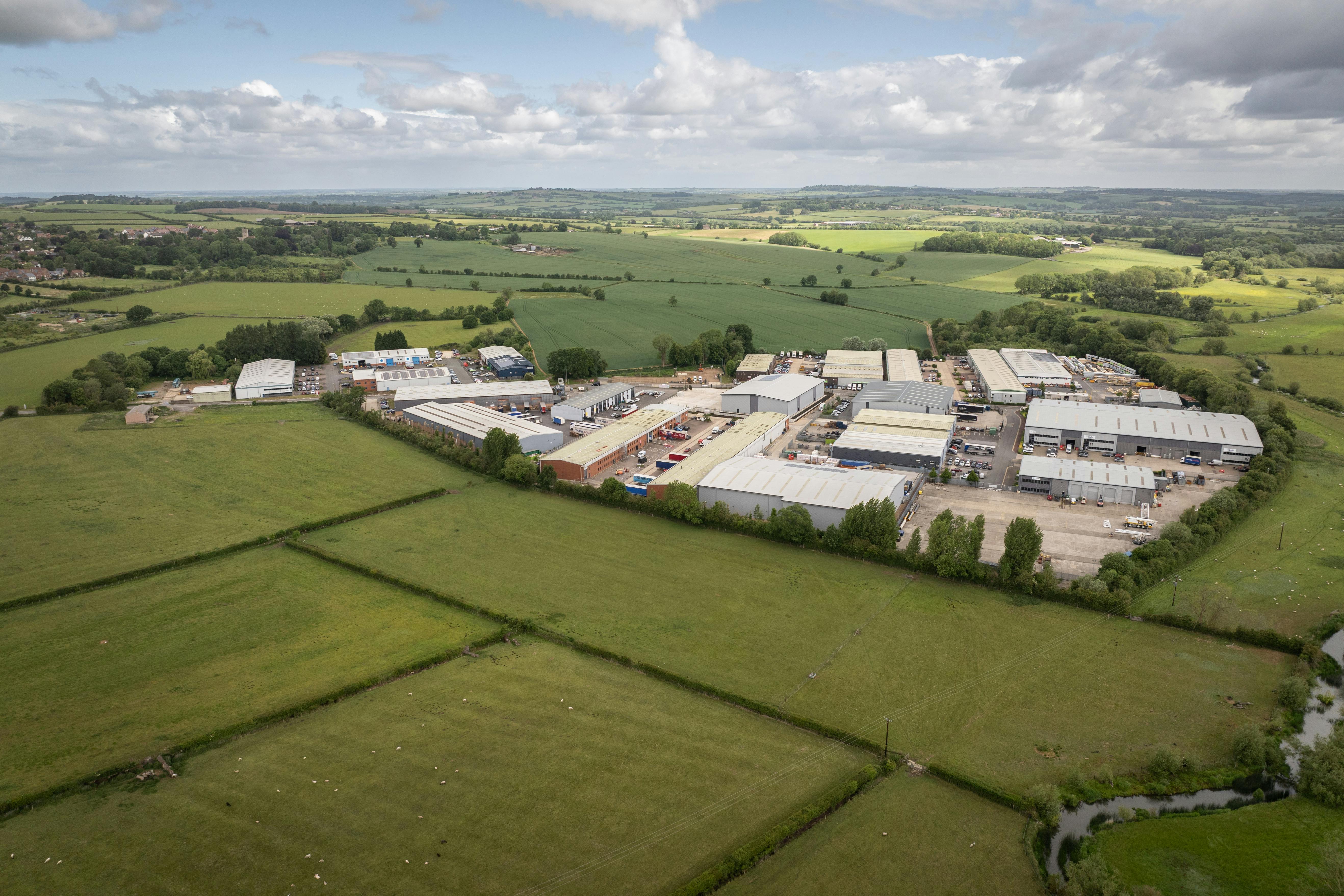 Unit 8 Meadow View, Long Crendon, Industrial To Let - DJI_20250528093409_0245_D.jpg