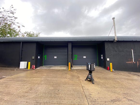 1 & 2 Grove Park, Alton, Industrial / Warehouse To Let - 12 4.JPG