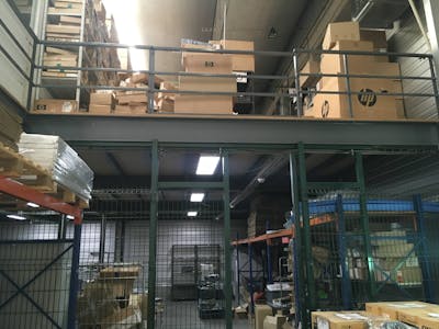 Carnaxide Armazém e Escritórios 4.200 m2, Rua das Quintinhas, 1, Carnaxide, Industrial / Logistics / Warehouse To Let / For Sale - IMG_6368.jpg