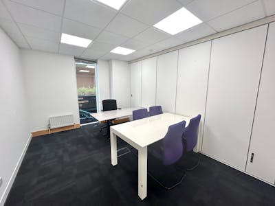 Chertsey House, 61 Chertsey Road, Woking, Office To Let - office2.jpg