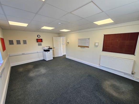 Office At Ladybird Barn, Old Burcot Lane, Bromsgrove, Office To Let - Image 4