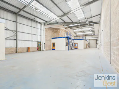 Unit B4, West Point Industrial Estate, Cardiff, Industrial To Let - CAM05096G0-PR0042-STILL022.jpg