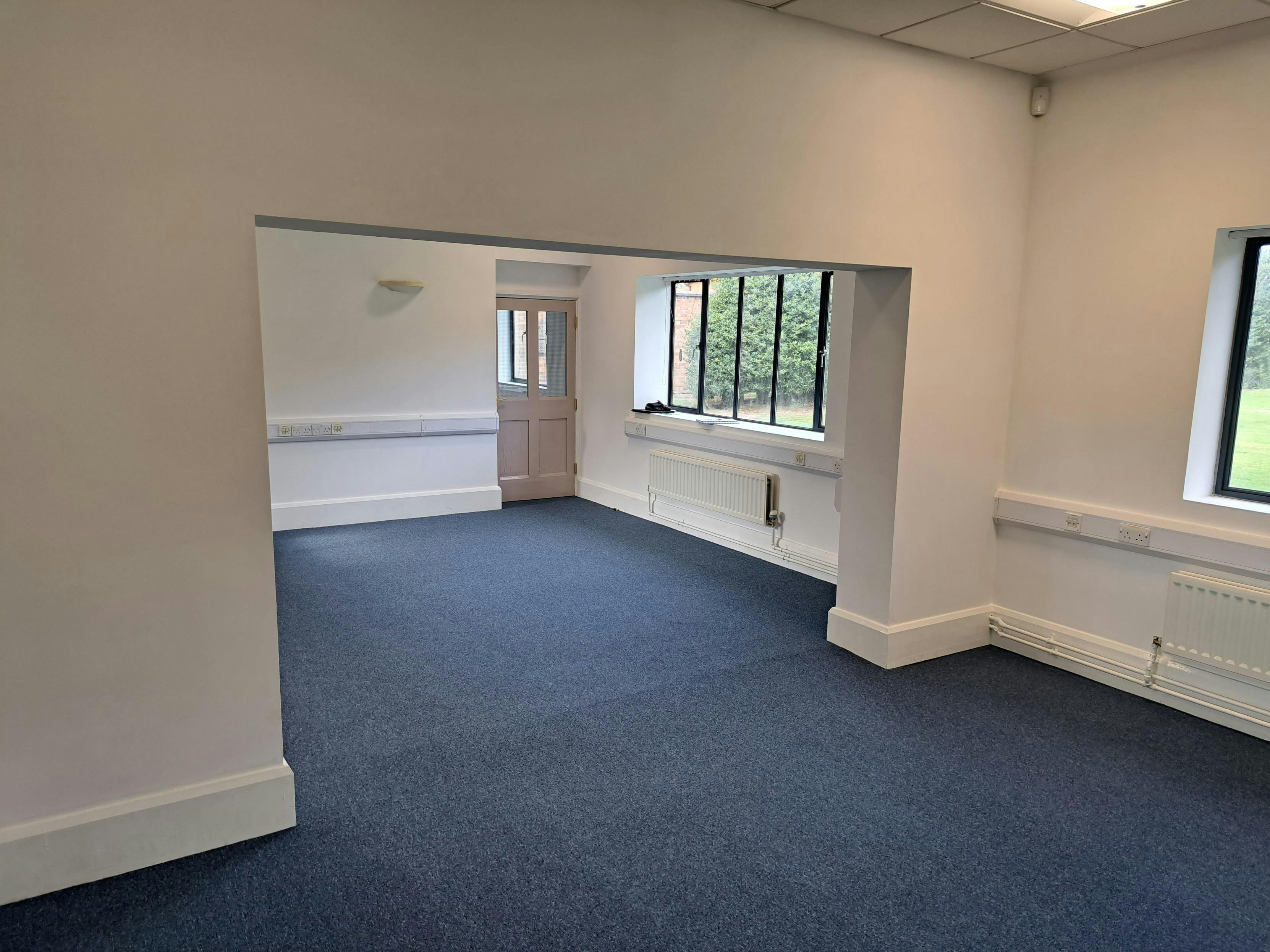 Office in Birmingham - photo 2