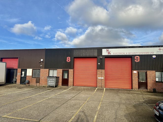 Unit 8 Beaver Industrial Estate, Liphook, Warehouse & Industrial To Let - IMG_6136.jpg