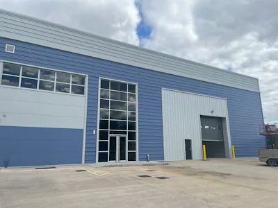 Units 5 & 6 South Cargo Centre, Feltham, Heathrow, Industrial / Warehouse To Let - IMG_4163.jpeg