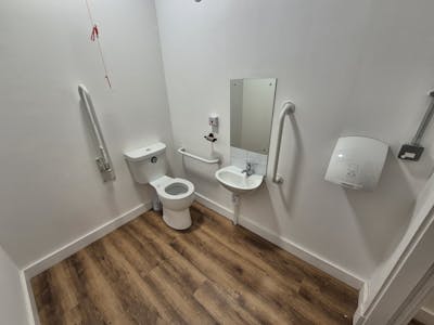 Ambition House, 6 Oldham Road, Manchester, Office To Let - 20251204_115721.jpg