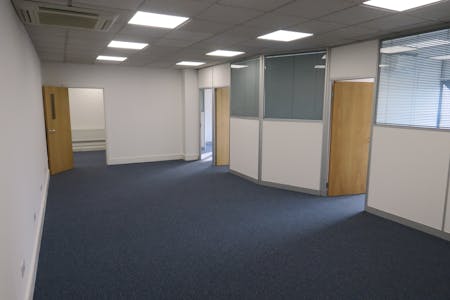 5 Warner House, Harrovian Business Village, Harrow, Office To Let - IMG_2759.JPG