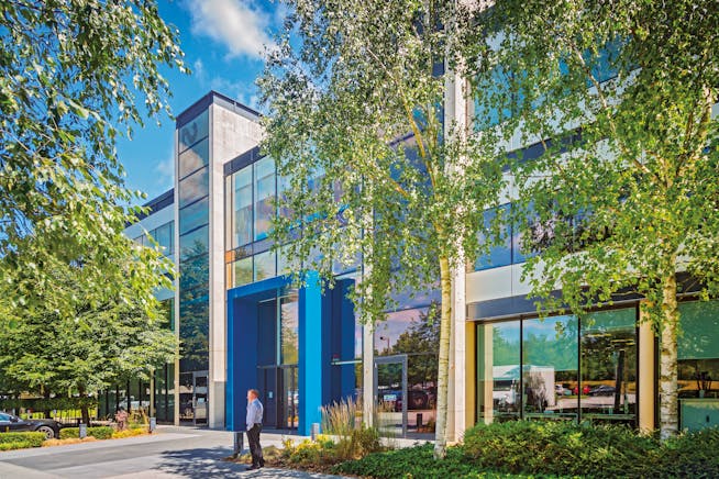 200, Longwater Avenue, Reading, Offices To Let - _13A5070 Retouched 01.jpg