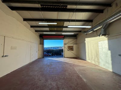 Unit 23, Bowen Industrial Estate, Aberbargoed, Industrial To Let - 23 bowen 06.jpg